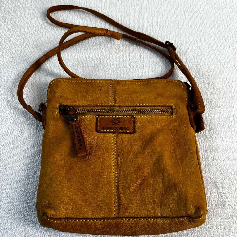Kompanero Brette Crossbody Genuine Leather Harper Sling Bag Tan Mustard Purse